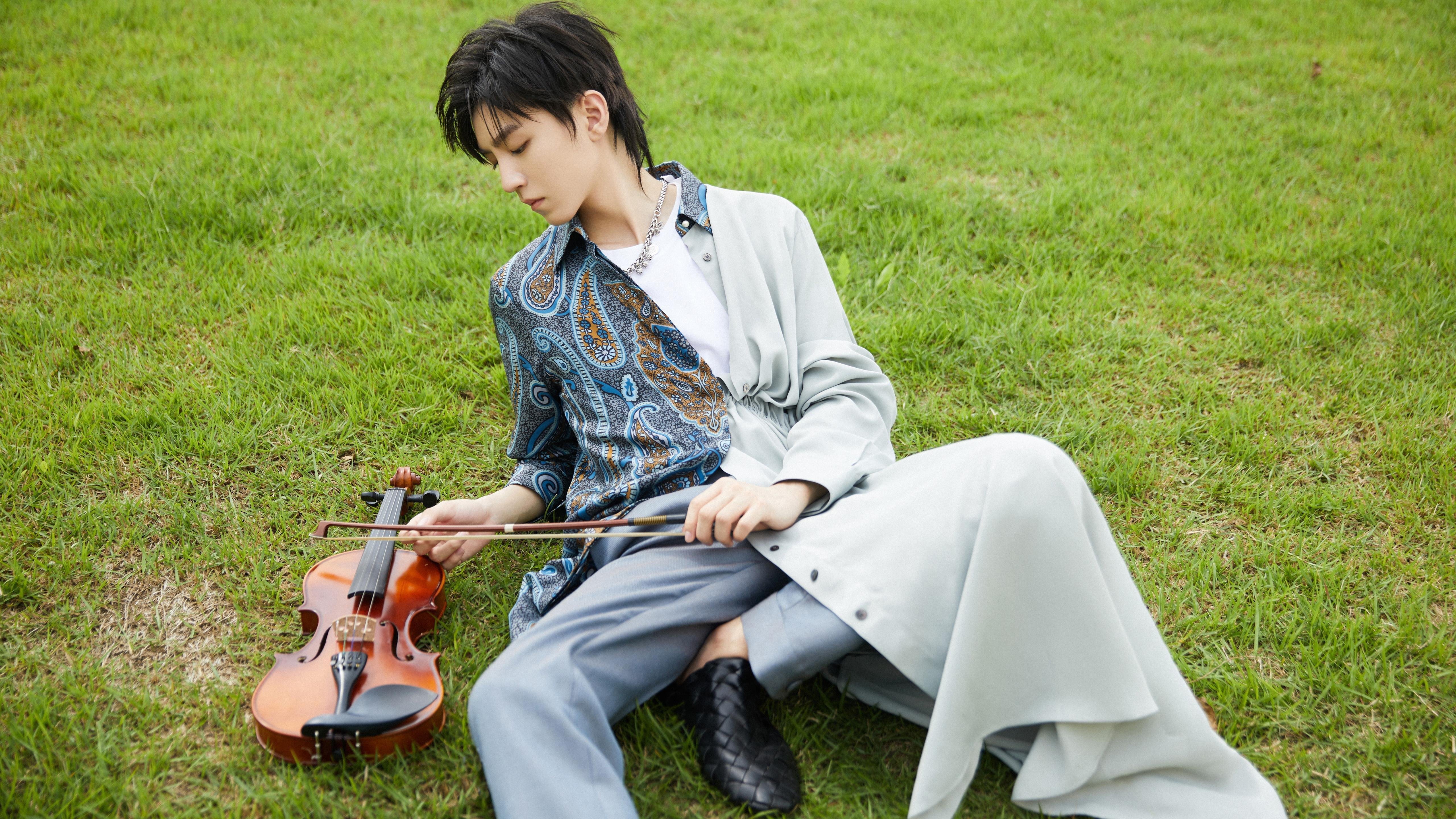 《电竞场馆创新设计:科技与艺术的完美融合》,电竞馆的设计迎合年轻